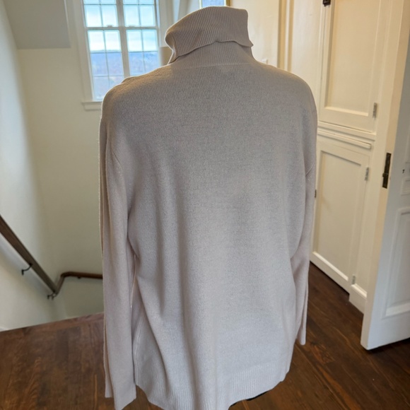 Neiman Marcus - Picture 3 of 6